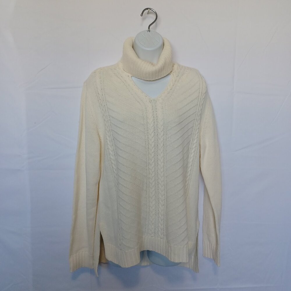 Isaacmizrahi live sweater cutout cable knit  long sleeve  high neck  trendy sz M